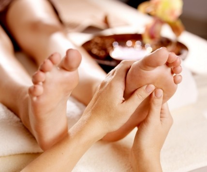 Luxury Hands & Feet Care Services | Myrah Spa Mumbai